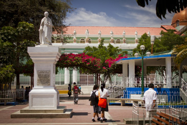 Main Square, Catacaos, Piura